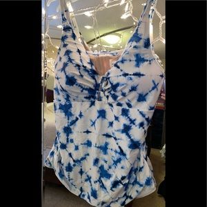 Tie dye underwire tankini